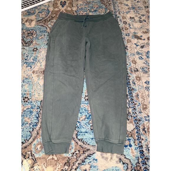 Lululemon Scuba High-Rise Jogger - Picture 4 of 5